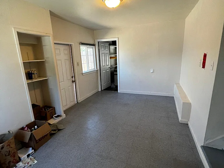 600 2nd Ave — Photo 12