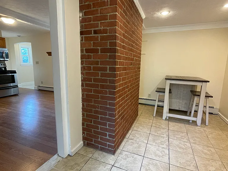 87 S Quinsigamond Ave #2 — Photo 4