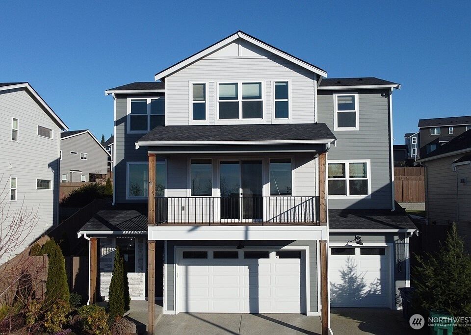 1st image of 4015 60th Avenue NE
