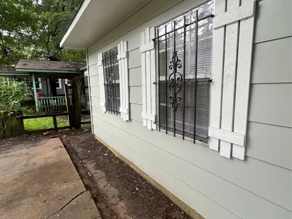 6002 Henderson Ave, Shreveport, LA 71106