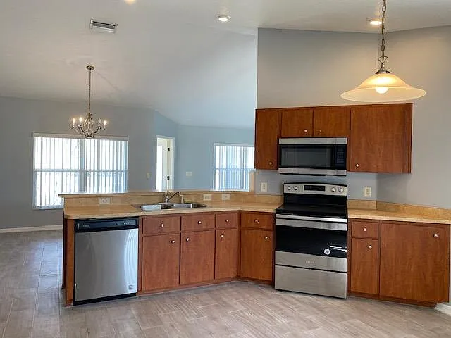 8513 SW 136th Loop — Photo 7