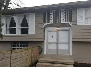 3 Aztec Pl, Champaign, IL 61821