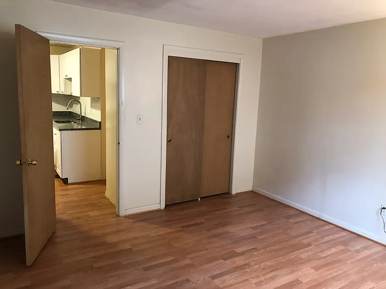 218 Spring St #B2 — Photo 3