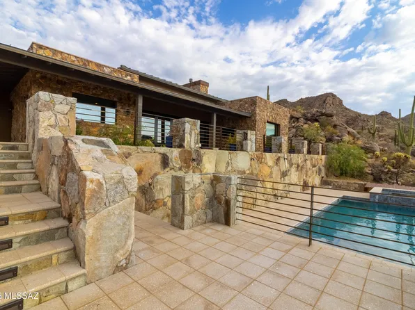 14300 N Moon Gaze Dr, Marana, AZ 85658