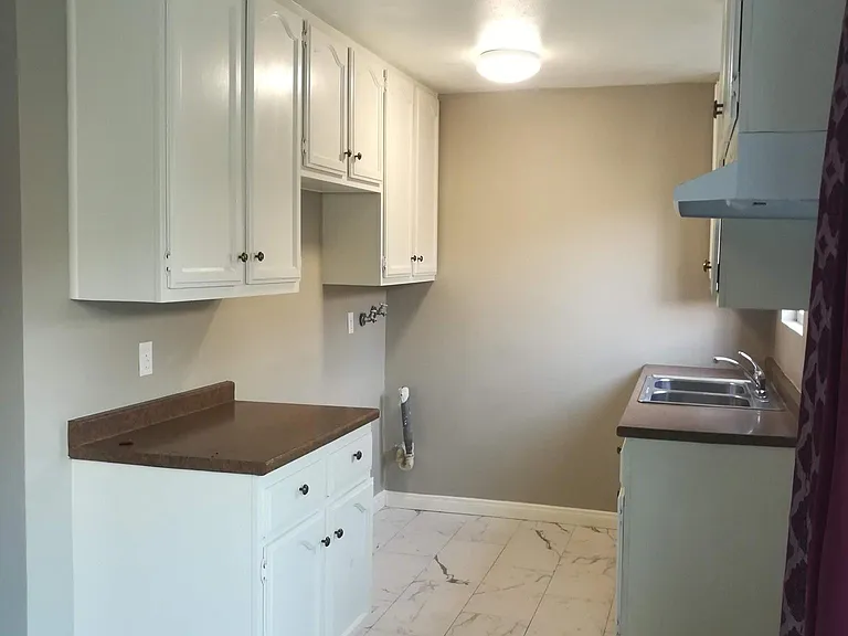 7549 N Hollywood Way #1 — Photo 10