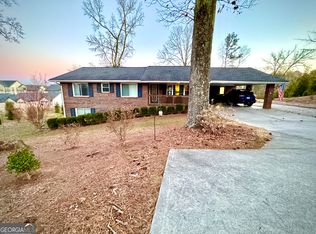 1335 Hillcrest Dr, Sugar Hill, GA