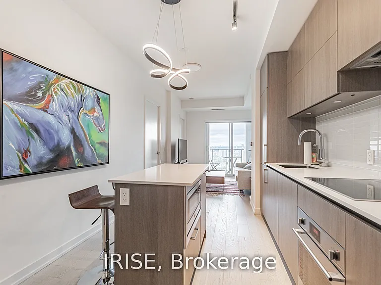 1 Yorkville Ave #4306 — Photo 1