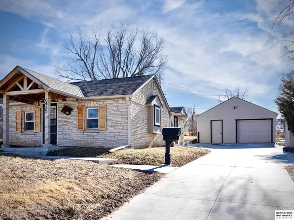 6425 Franklin St, Omaha, NE 68104