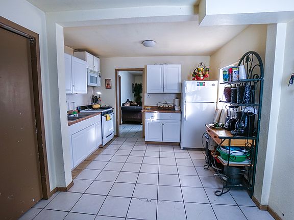 5th image of 85061 Cairo St