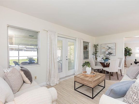 2nd image of 4524 PICADILLY STREET