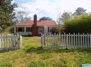 127 Pinewood Ave, Bessemer, AL 35023