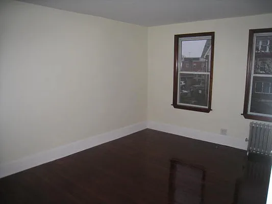 Rented by Alexiou Realty | media 32