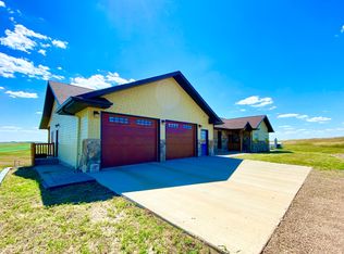 701 1st Ave W, Hettinger, ND 58639