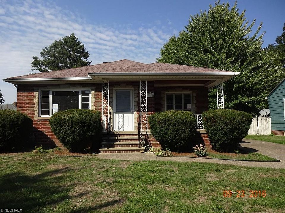 1st image of 516 W 30th St