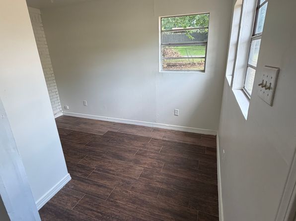 3862 Eileen Ln