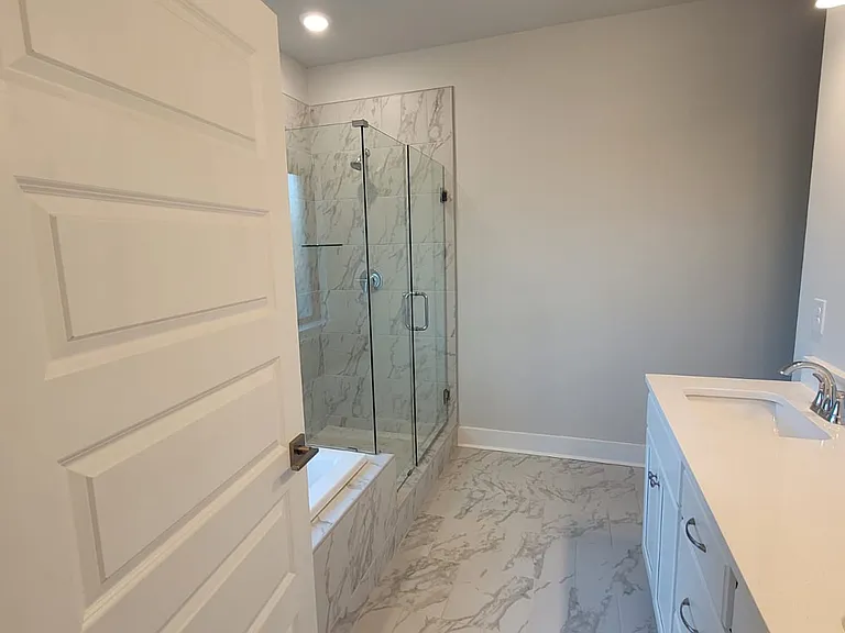 117 Clift Farm Dr #117 — Photo 14