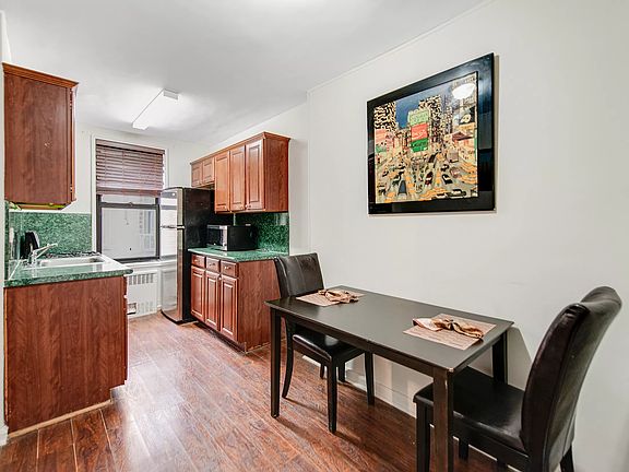 4th image of 83-40 Austin St APT 7P