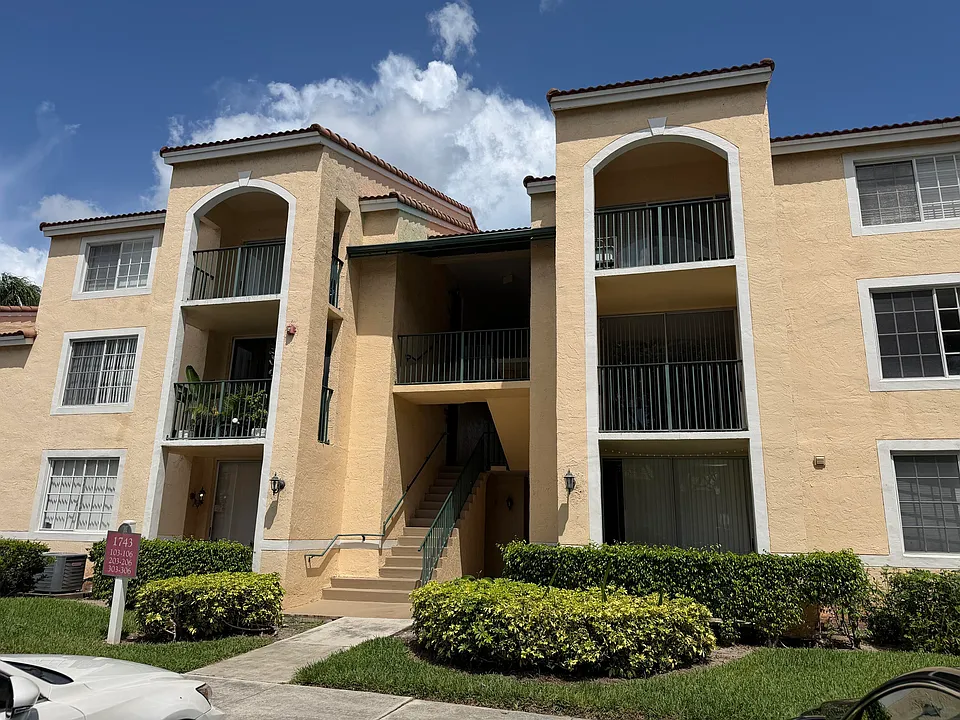 1743 Village Blvd #106