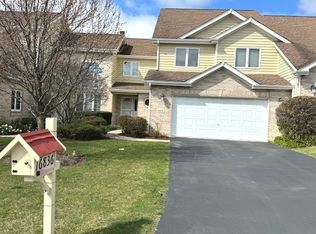 16836 Spicebush Ln, Orland Park, IL