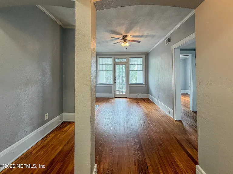 2359 Oak St #2 — Photo 3