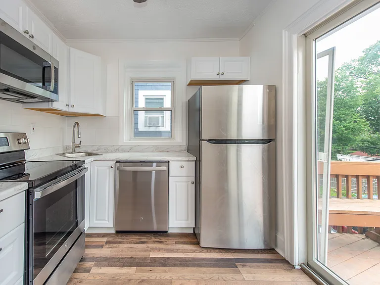 51 Riggs Pl #2 — Photo 15