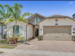 1103 SW 113th Way, Pembroke Pines, FL 33025