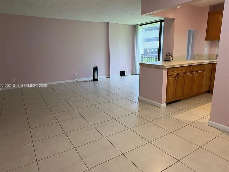 17011 N Bay Rd #117 — Photo 6