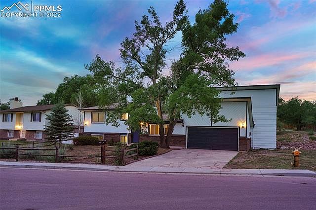 1st image of 409 Catalina Dr