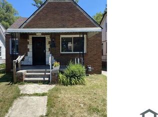 15714 Strathmoor St, Detroit, MI 48227
