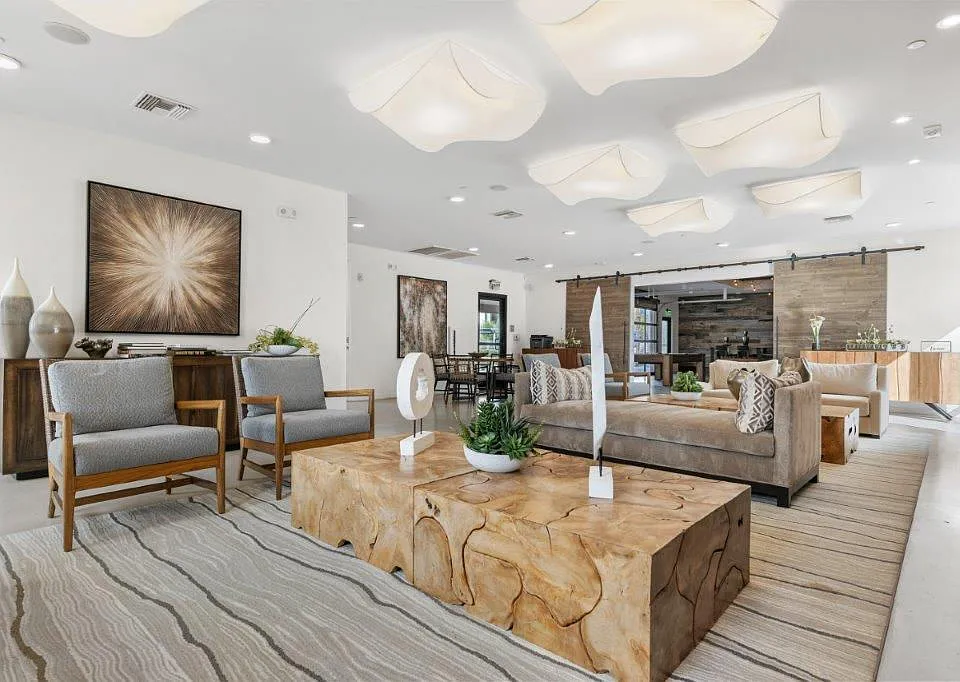 Palms Luxury Apartments