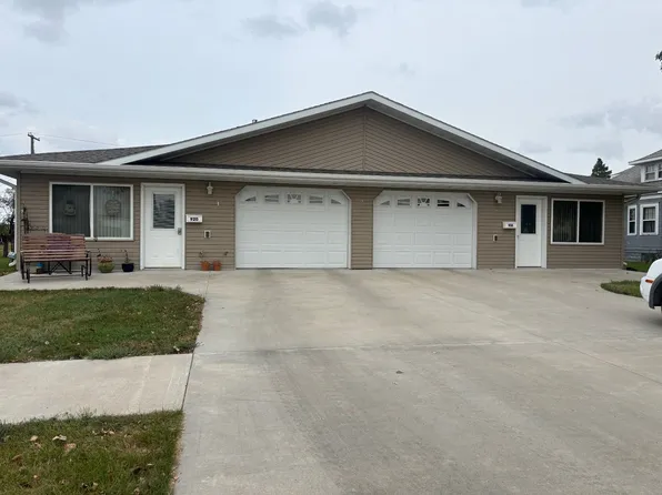 920 1st Ave N, New Rockford, ND 58356