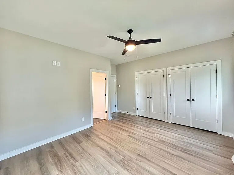 1029 Gregg St — Photo 13
