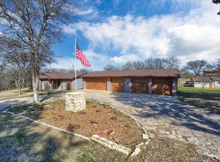 64 Elm Dr, Pottsboro, TX 75076