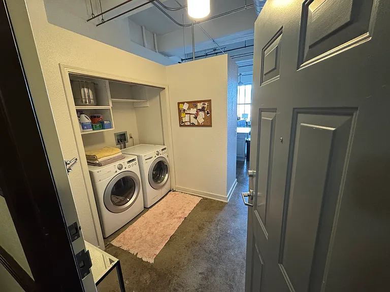 1535 Walnut St #302 — Photo 6