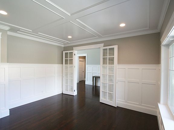 Office - wainscoting detail