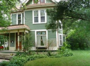 722 Douglas Ave, Ames, IA 50010