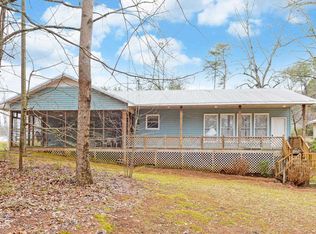 368 S Century Dr, Martin, GA 30557