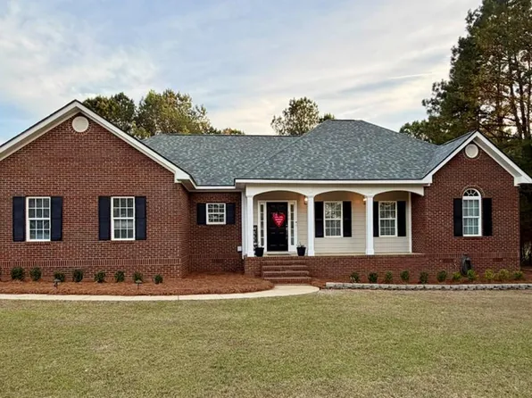 196 Winnstead Dr, Leesburg, GA 31763