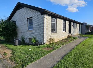 1766 Russell Cave Rd, Lexington, KY 40505