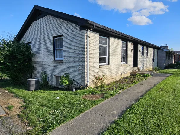 1766 Russell Cave Rd, Lexington, KY 40505