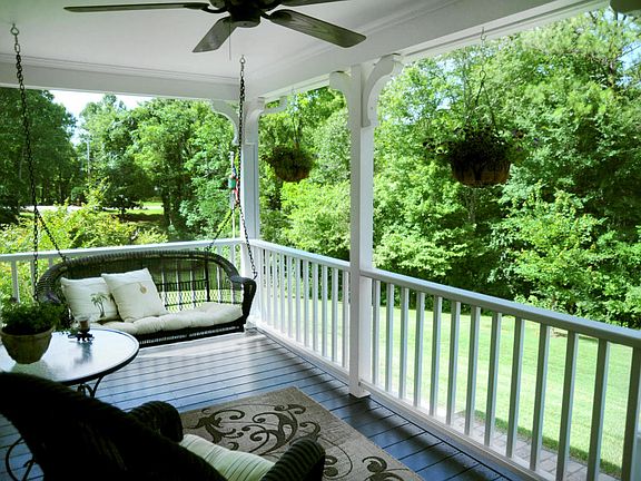4th image of 2717 Pine Hill Dr