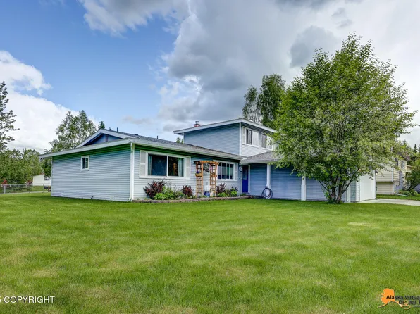 7001 Foothill Dr, Anchorage, AK 99504