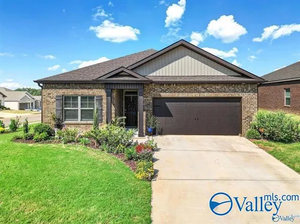 13209 New Foal Ln NW, Madison, AL 35756