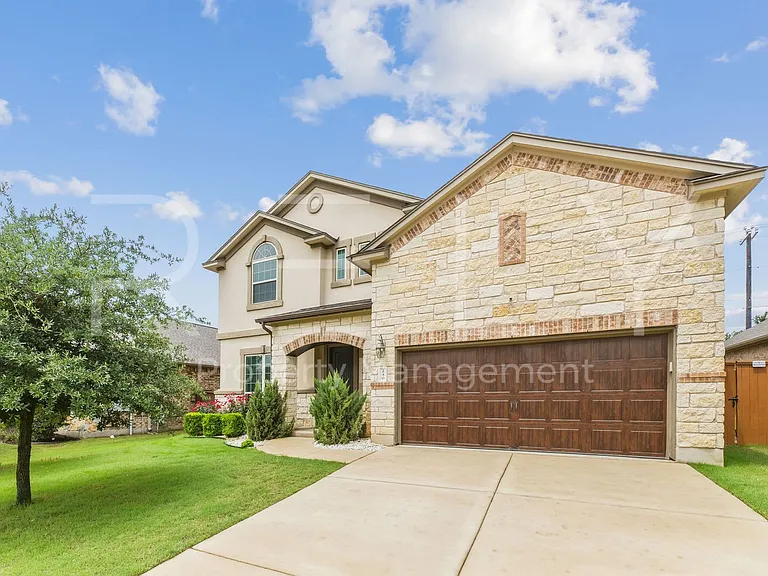240 Cross Timbers Dr — Photo 3
