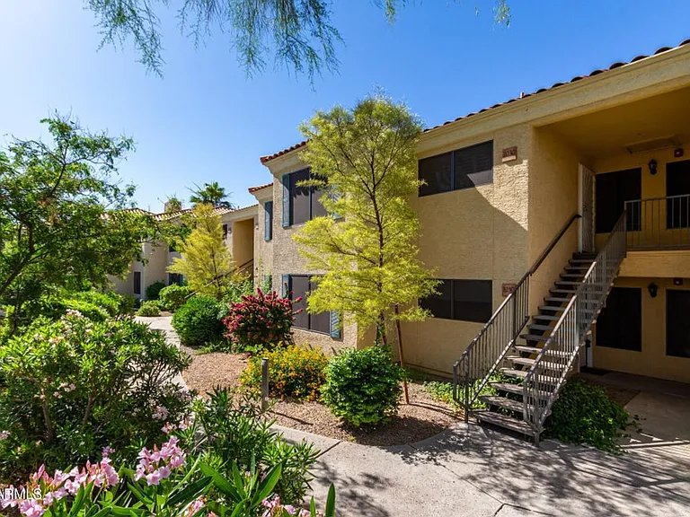 9990 N Scottsdale Rd #1030 — Photo 5