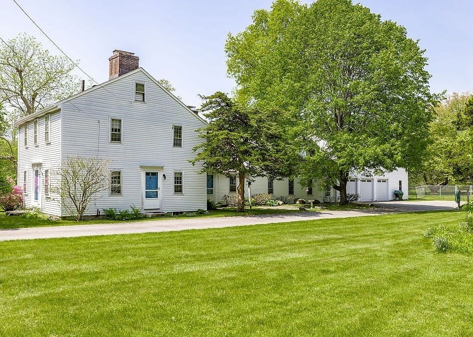 1st image of 69 Forest St