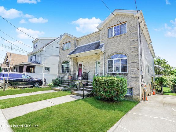 2nd image of 392 Cromwell Ave