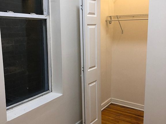 4th image of 2036 W Coulter St APT 1