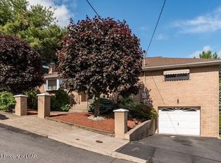 611 Cedar St, Freeland, PA