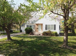 151 W Alta Vista Ave, Ottumwa, IA 52501